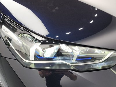 2025 BMW 5 SERIES 照片 9