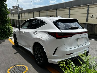 صورة مصغرة 8 لـ 2023 Lexus NX
