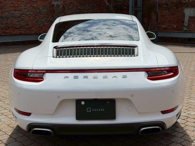 PORSCHE 911 - 4