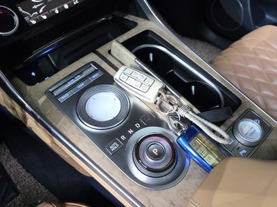 GENESIS GV80 - 9