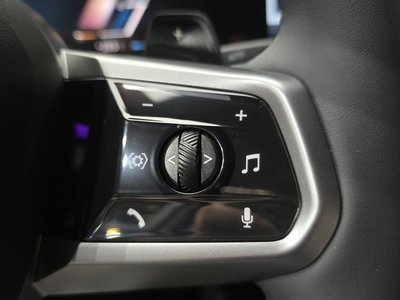 2025 BMW 5 SERIES thumbnail 30