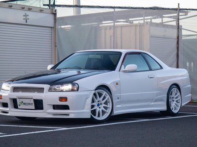 NISSAN SKYLINE COUPE - 2