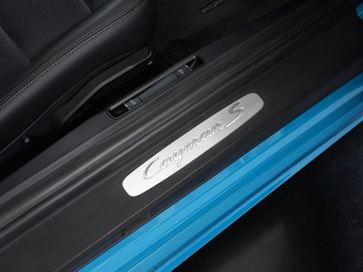 2020 Porsche 718 photo 10
