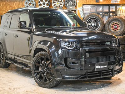 LAND ROVER DEFENDER - 1