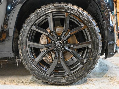 LAND ROVER DEFENDER - 5