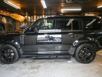 LAND ROVER DEFENDER - 6