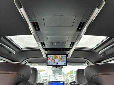 TOYOTA VELLFIRE - 5