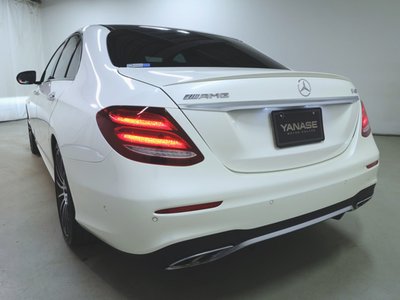 MERCEDES-BENZ E-CLASS AMG - 6