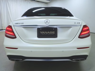 MERCEDES-BENZ E-CLASS AMG - 7