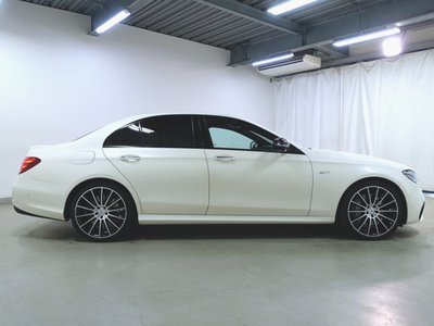 MERCEDES-BENZ E-CLASS AMG - 8
