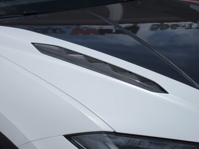 LAMBORGHINI URUS - 8