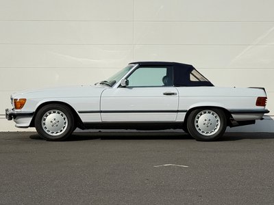 MERCEDES-BENZ SL - 8