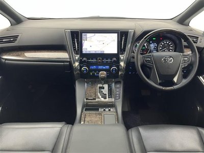 TOYOTA ALPHARD - 2