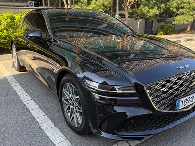 2025 Genesis G80 (RG3) photo 3