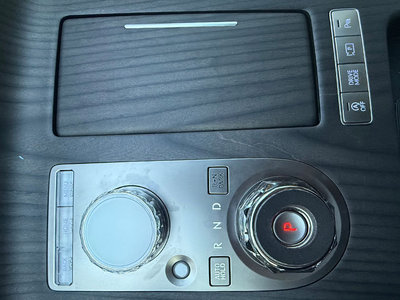 2025 Genesis G80 (RG3) photo 10