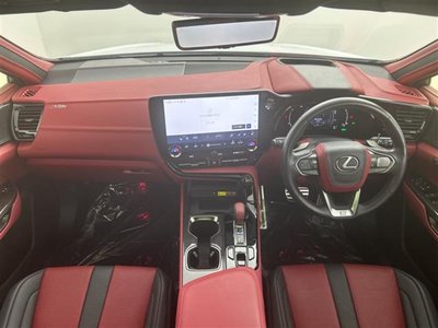 2023 Lexus NX photo 5