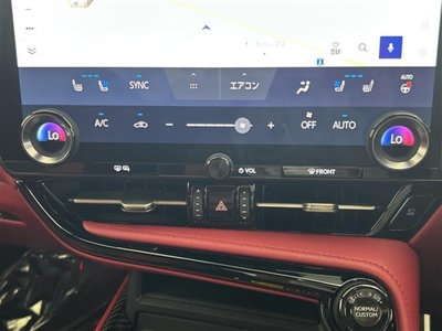 2023 Lexus NX — миниатюра 12
