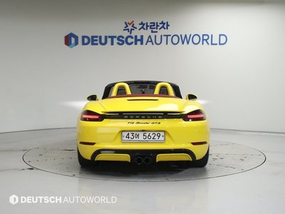 PORSCHE 718 BOXSTER - 3