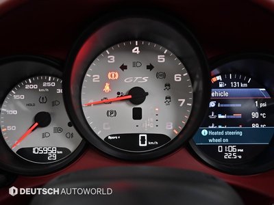 PORSCHE 718 BOXSTER - 8