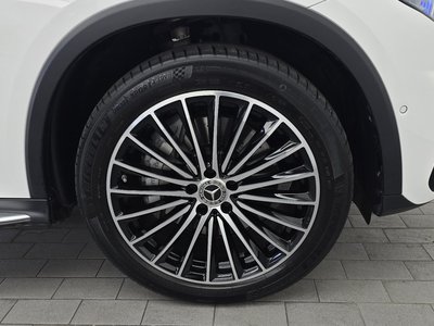 MERCEDES-BENZ GLC - 8