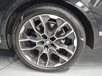 صورة 8 لـ 2025 BMW X7