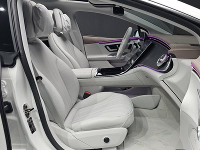 2026 Mercedes-BENZ EQE 缩略图 16