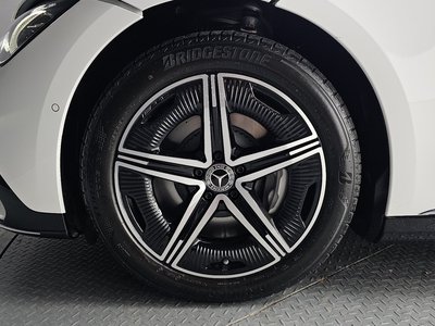 2026 Mercedes-BENZ EQE 照片 6