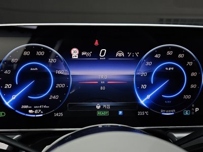 2026 Mercedes-BENZ EQE 缩略图 11