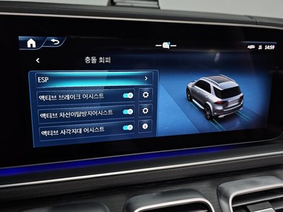 2025 Mercedes-BENZ GLE 缩略图 23