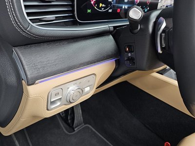 2025 Mercedes-BENZ GLE 缩略图 30