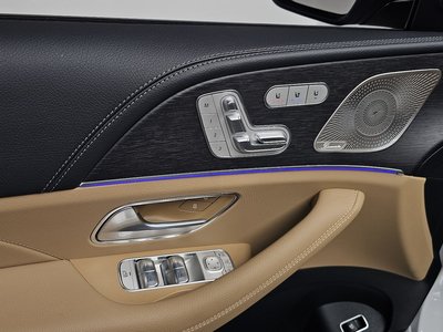 2025 Mercedes-BENZ GLE 缩略图 38