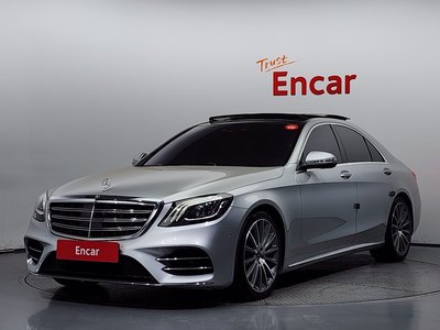 2017 Mercedes-BENZ S-CLASS photo 1