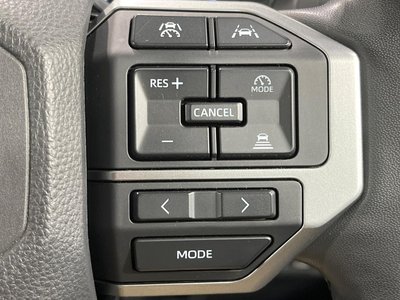 TOYOTA LAND CRUISER 250 - 8