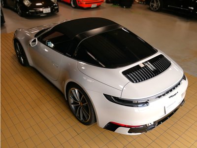 صورة 6 لـ 2024 Porsche 911