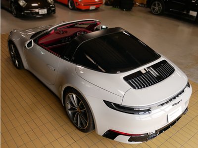 صورة 8 لـ 2024 Porsche 911