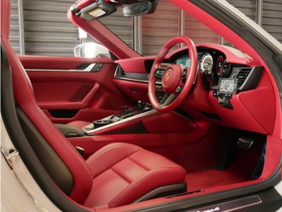2024 Porsche 911 — миниатюра 11