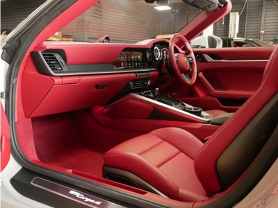 2024 Porsche 911 — миниатюра 13