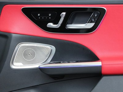 2023 Mercedes-BENZ C-CLASS AMG — миниатюра 12
