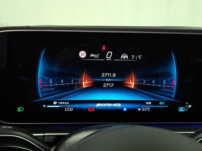 MERCEDES-BENZ GLE - 8