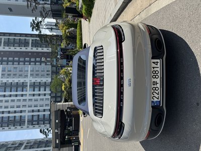 PORSCHE 911 - 4