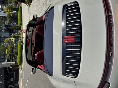 PORSCHE 911 - 8