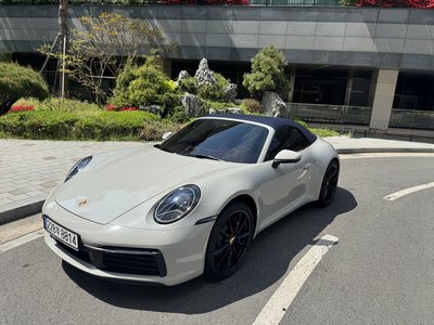 PORSCHE 911 - 1
