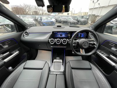 MERCEDES-BENZ EQA - 2