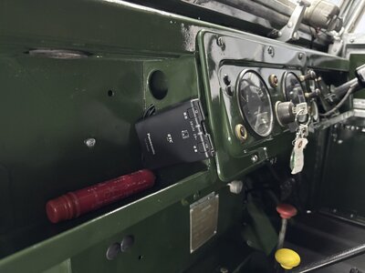 LAND ROVER LAND ROVER SERIES 1 - 9