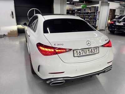 MERCEDES-BENZ C-CLASS - 4