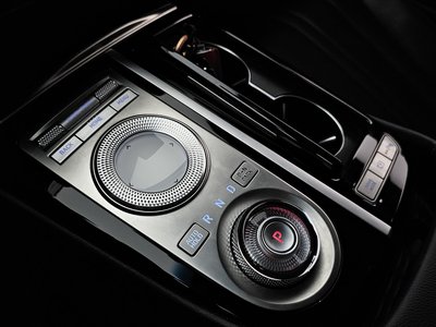 GENESIS G80 (RG3) - 9