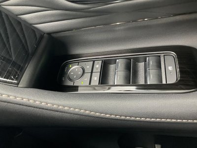 2024 Toyota ALPHARD — миниатюра 38