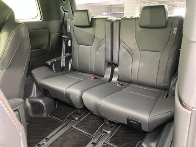 2024 Toyota ALPHARD — миниатюра 19