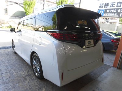 TOYOTA ALPHARD - 3
