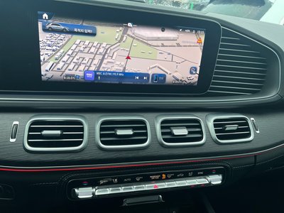 MERCEDES-BENZ GLE - 10